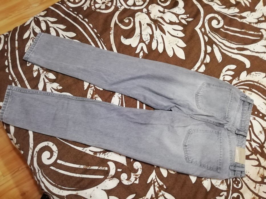 Сиви дънки Amisu