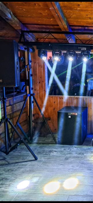 Moving Head Cameo HydraBeam 4000RGBW + schelă