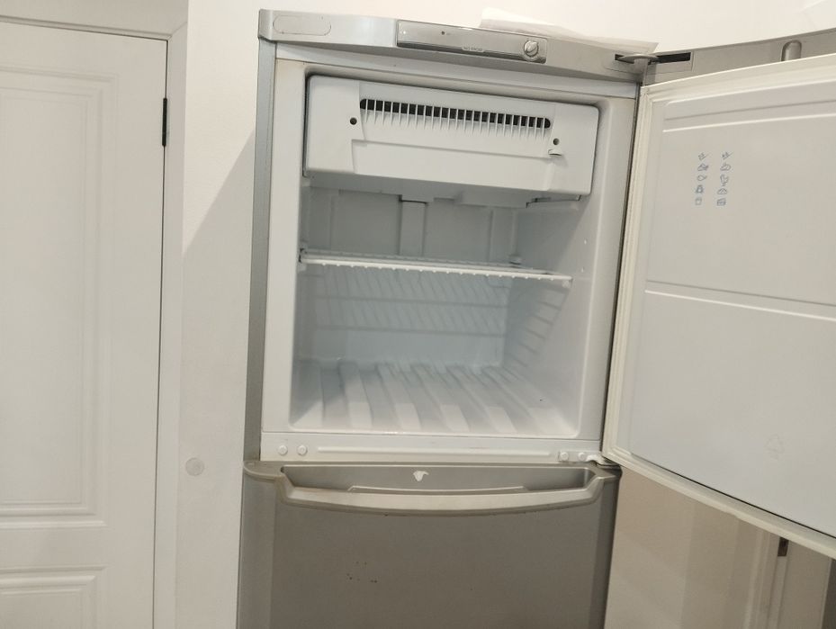 Холодильник не рабочий