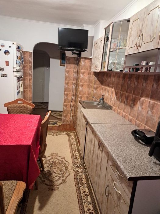 Apartament 3 camere decomandat