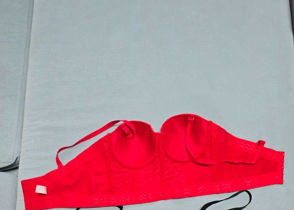 Ноно дамско бюстие с камъни S/M