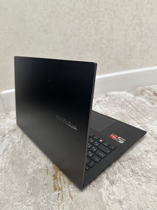 Ноутбук ASUS Vivobook 15 OLED