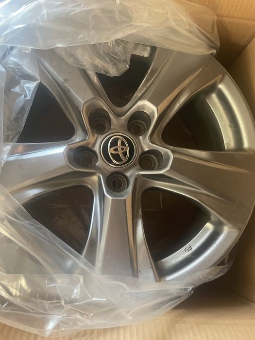 Диски R17 toyota