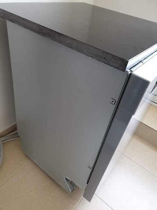 LED Wi-Fi Черно Инокс Miele Auto Open Съдомиялна - Частично Вграждане