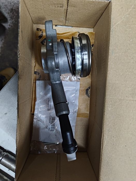 Rulment presiune ambreiaj Ford Transit Tourneo Connect  3182654293