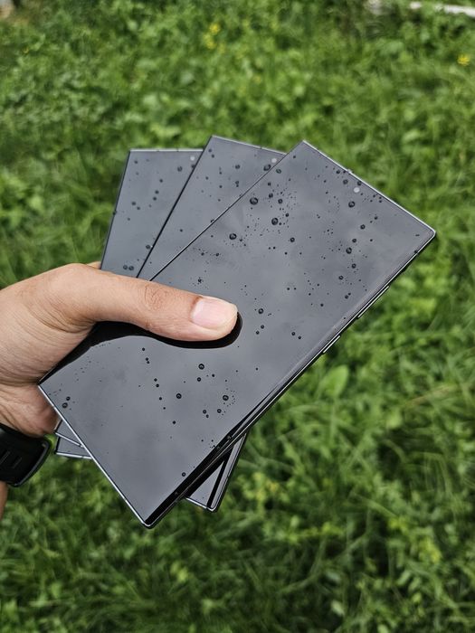 Samsung Galaxy S23 Ultra 5G. Hotirasi 12/256 GB. IME o'tkan Kafolat