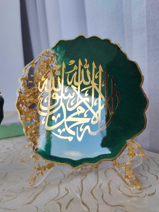 Памятный подарочный сувенир