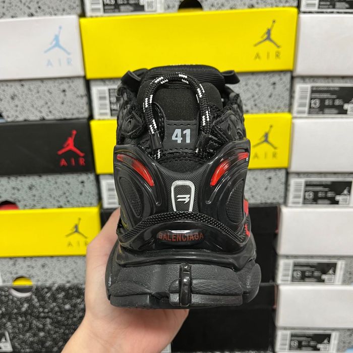 Balenciaga Runner Graffiti Black/Red | 35-46