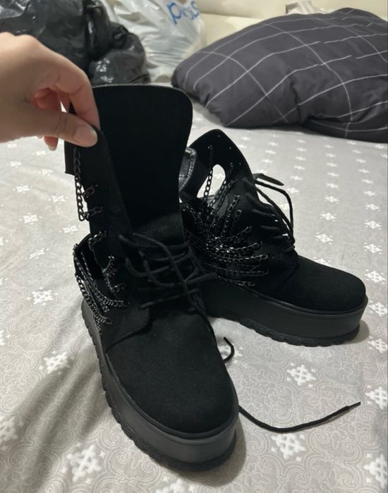 Ghete/Bocanci cu platforma de vara Fashion talpa groasa si lant decorativ marime 37