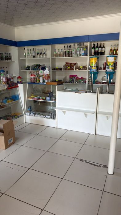 Полка для магазина