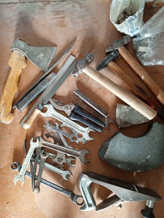 Набор инструментов разных