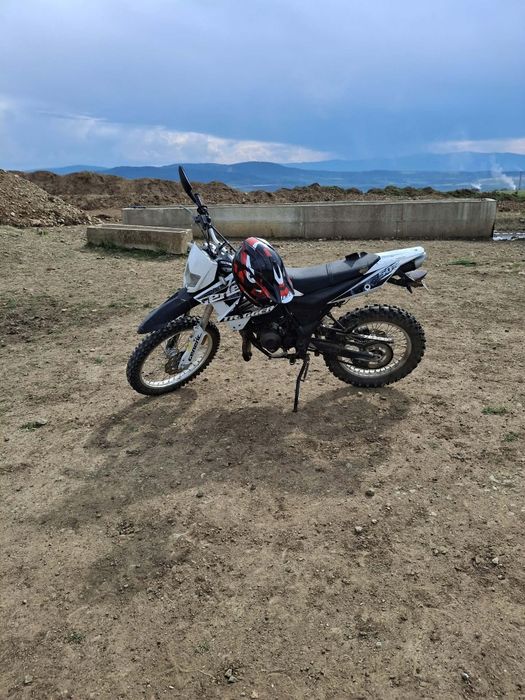 Продавам Generic Triger X50