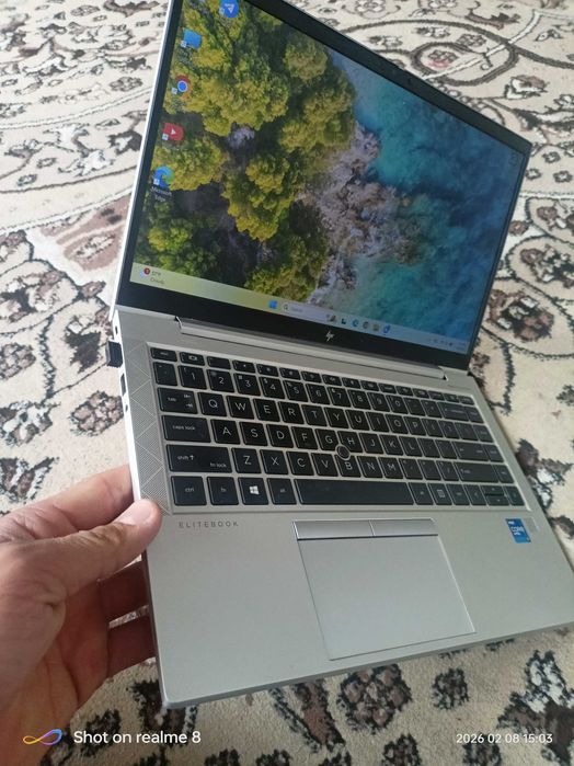 Noutbuk sotiladi holati yaxshi hp