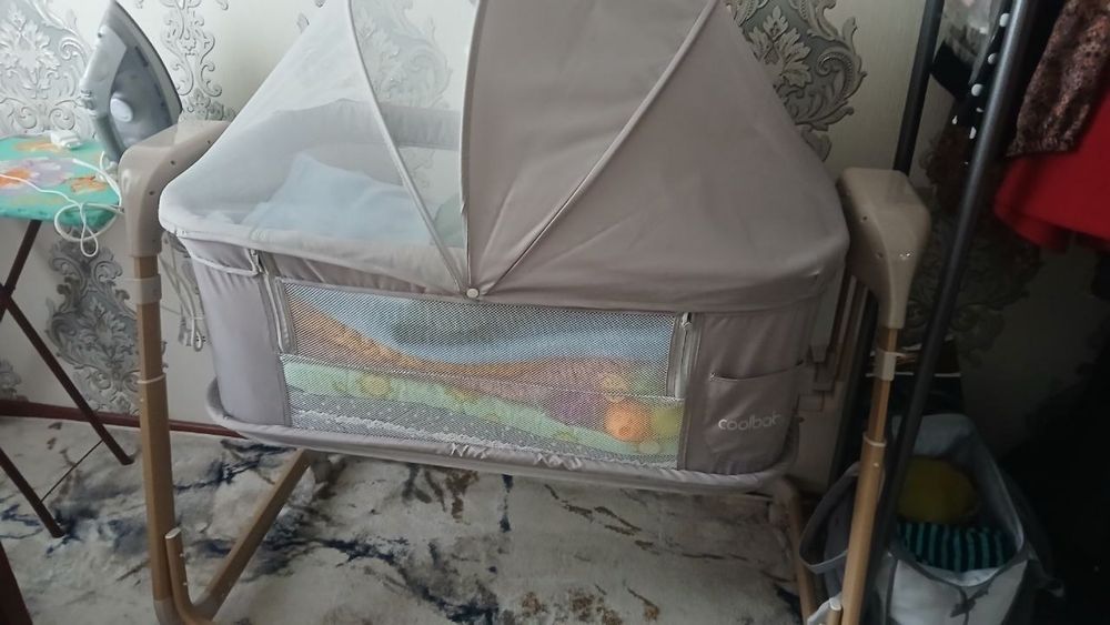chaqoloklar uchun divan