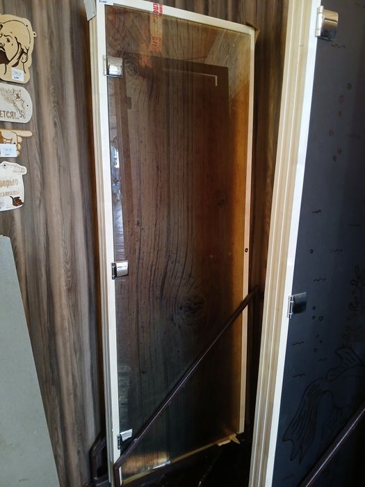 Продаются двери для бани Стекло