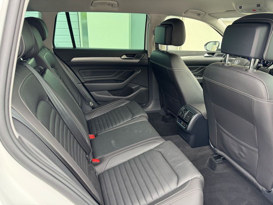 VOLKSWAGEN Passat 2022 — imagine 3