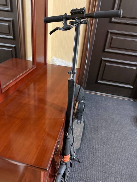 Продам самокат Scooter Urban