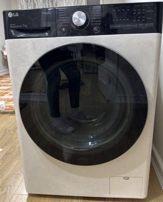 Продам рабочий стиральный машина   LG 7кг