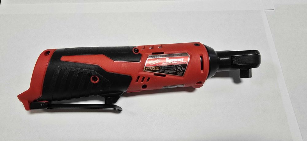 Antrenor cu clichet Milwaukee, 12V, M12IR-201B 3/8 , 2457-20