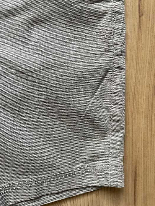 HUGO BOSS / мъжки къс панталон W30