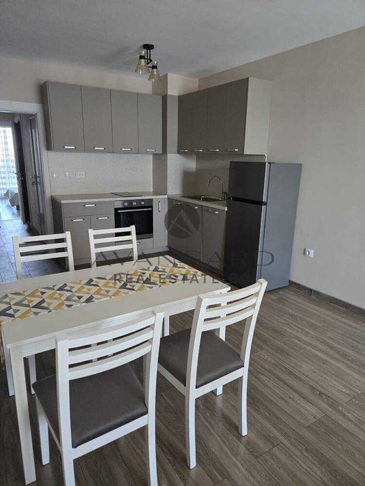 Продава се Двустаен апартамент в Пловдив, Кършияка - 76 кв.м за 2255 €/кв.м - Снимка #3