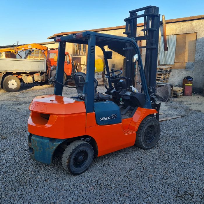 Услуги вилочного погрузчика