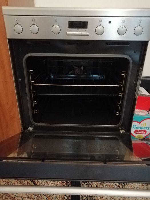 Готварска печка Electrolux EKC6450AOX за части