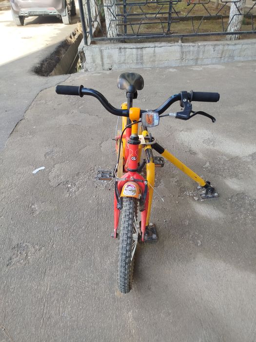 Детский фирменный велосипед