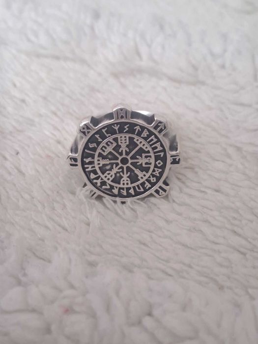 Мъжки сребърен пръстен S925 с Викингски компас Vegvísir & руни 18мм.