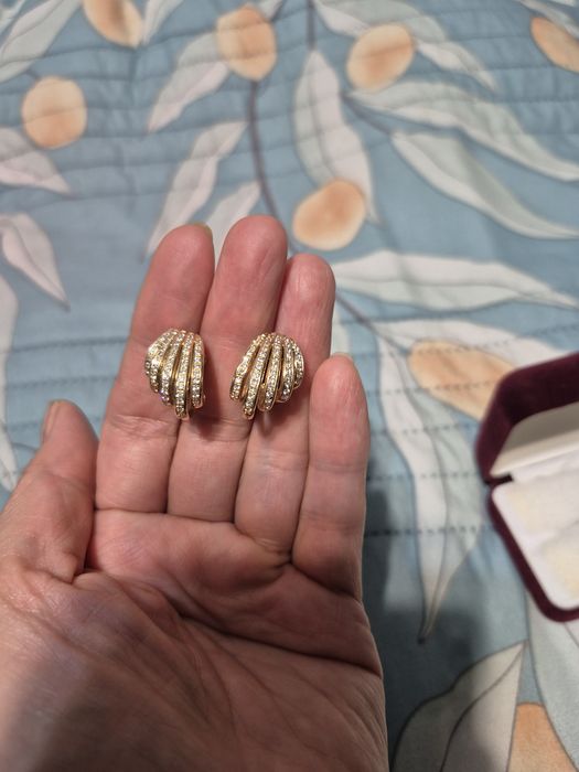Продам золотые серёжки!