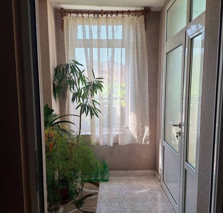 Продавам къща в град Нови Пазар