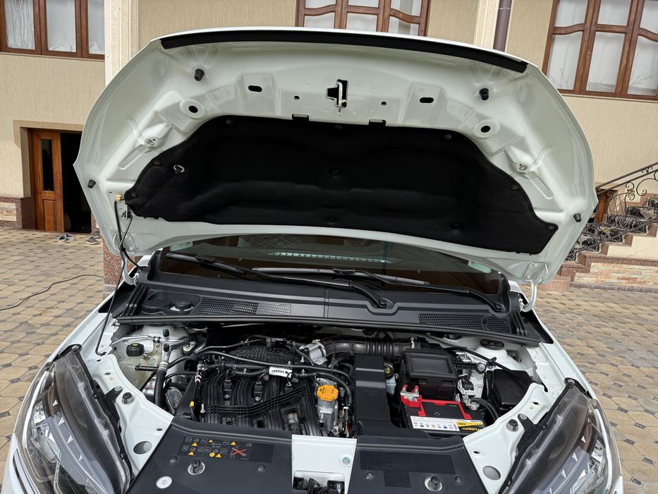 Lada X-Ray 2019 — 3