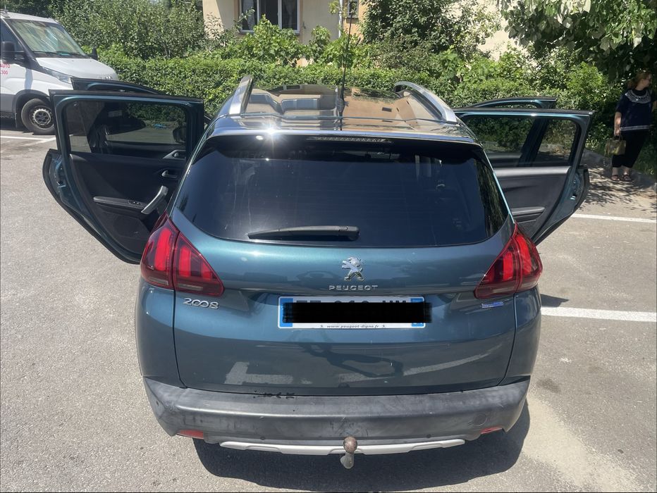 PEUGEOT 2008 2016 — imagine 4