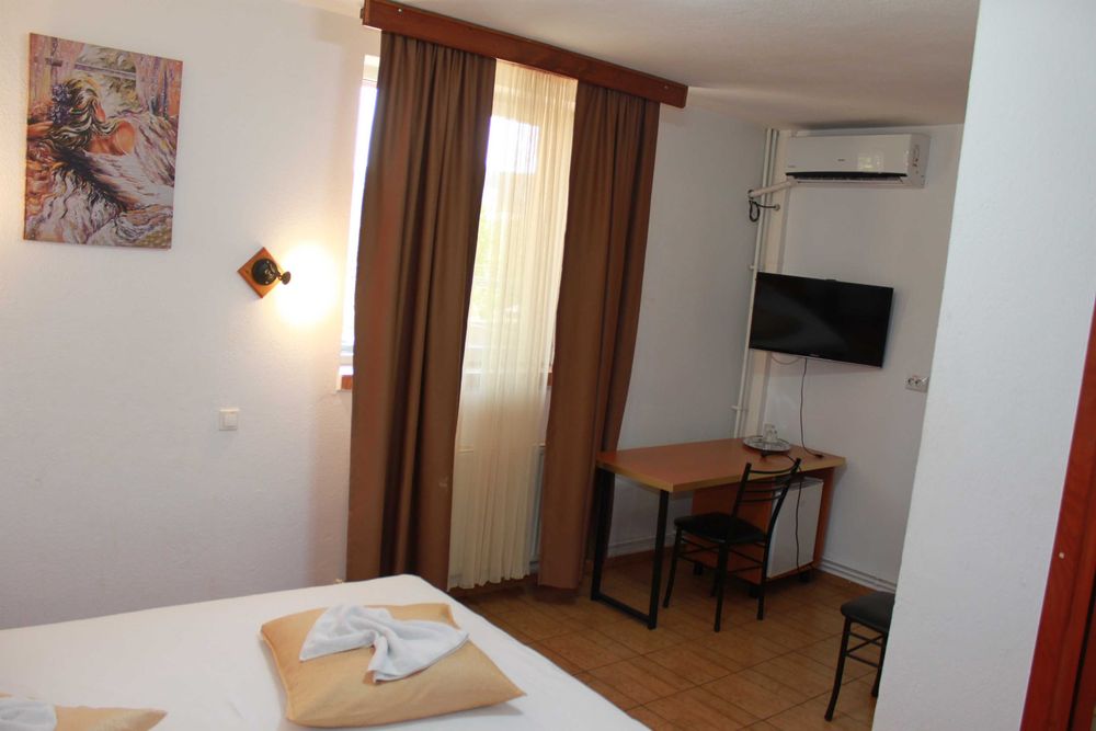 Regim Hotelier NON STOP 105 ron/3h