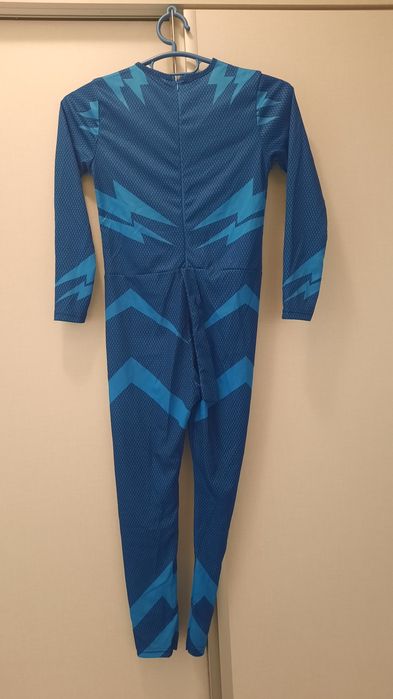 Детски костюм р-р 9 години