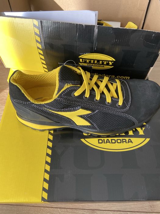 Vand bocanci diadora cu protectie