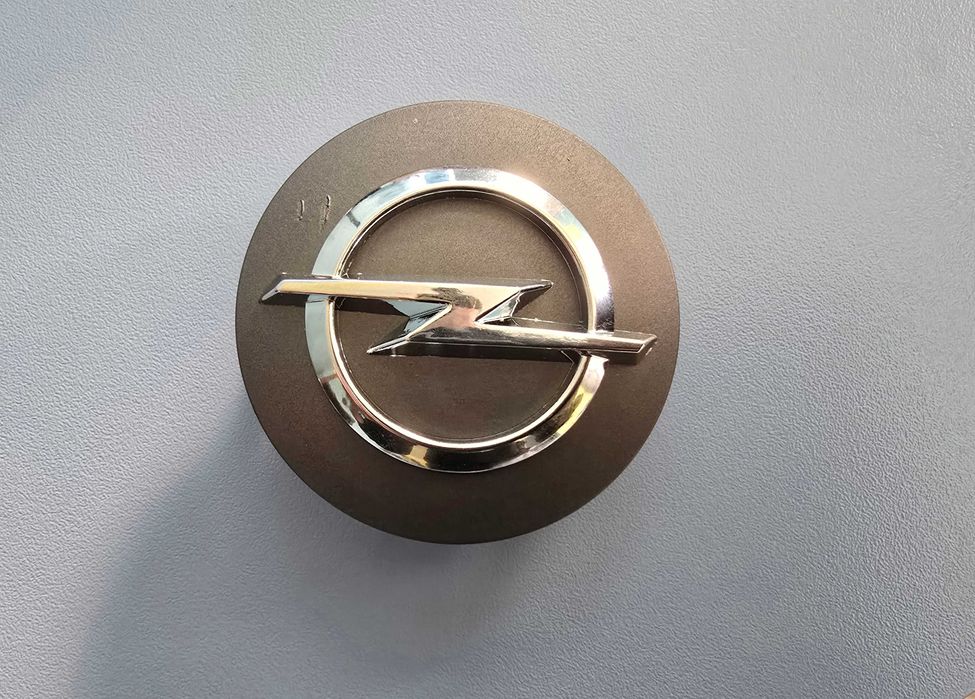 Продавам капачка за джанта за Опел