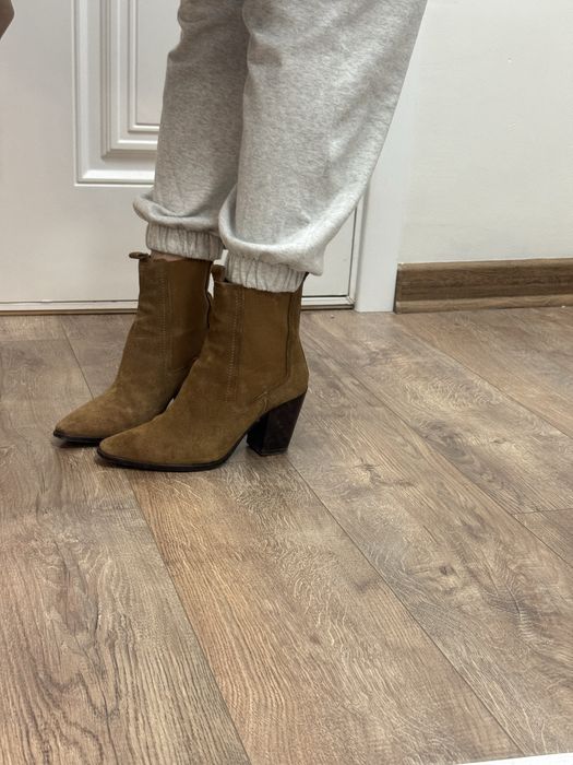 Замшевые сапоги от mango