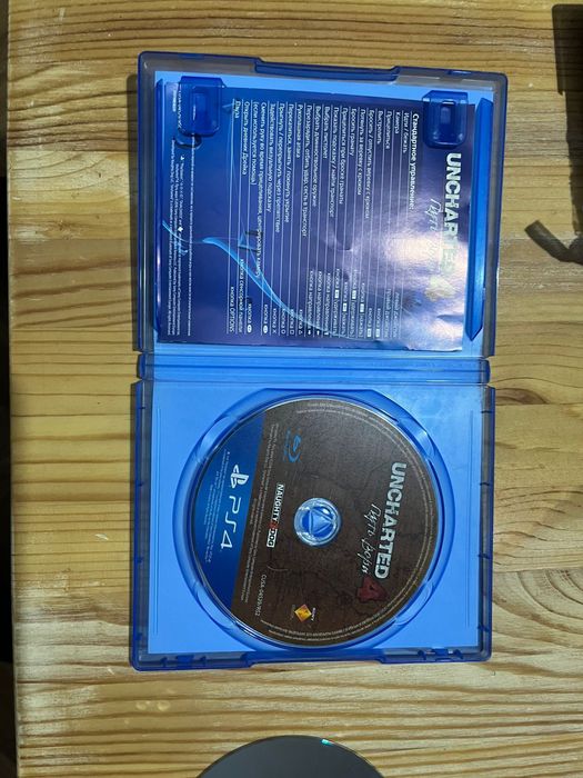 Игровые диски на PS 4.