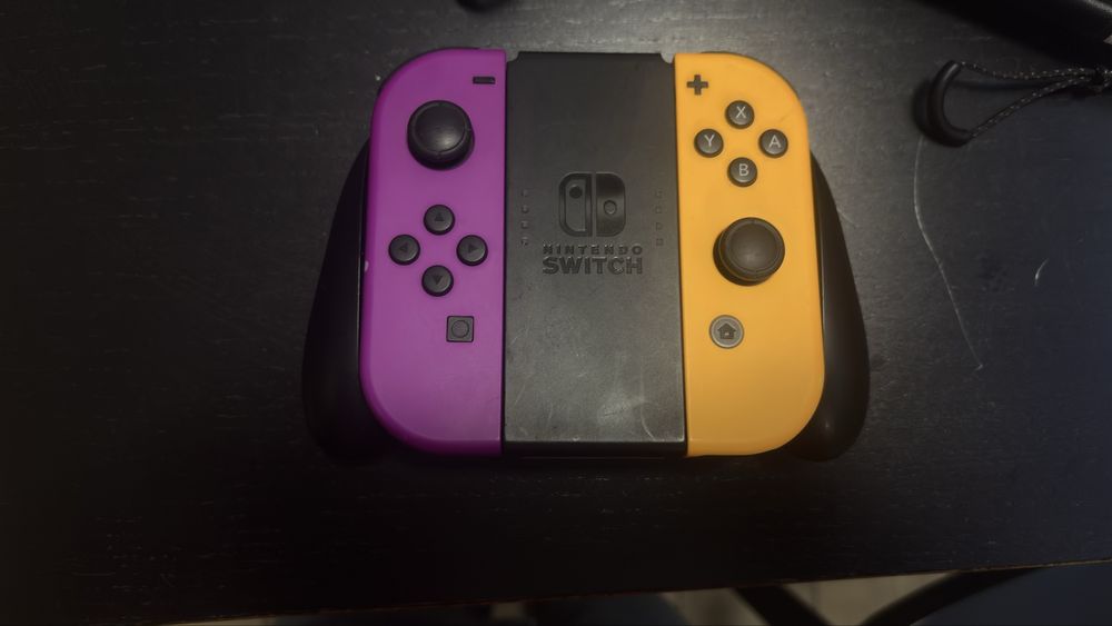 Nintendo Switch OLED + аксесоари