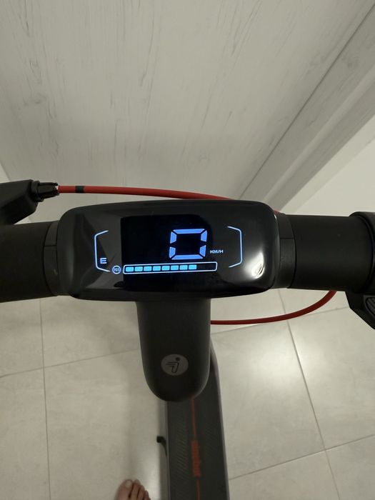 Trotineta Segway E3 PRO E