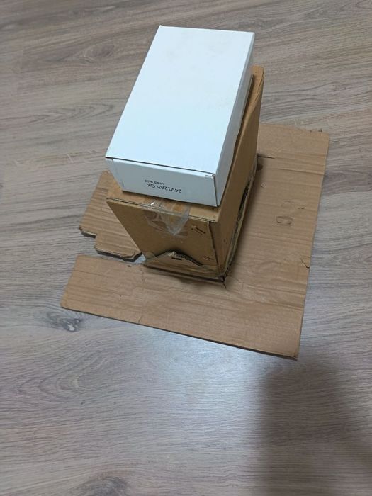 Elektron kalyaska hali ishlatilmagan yangi