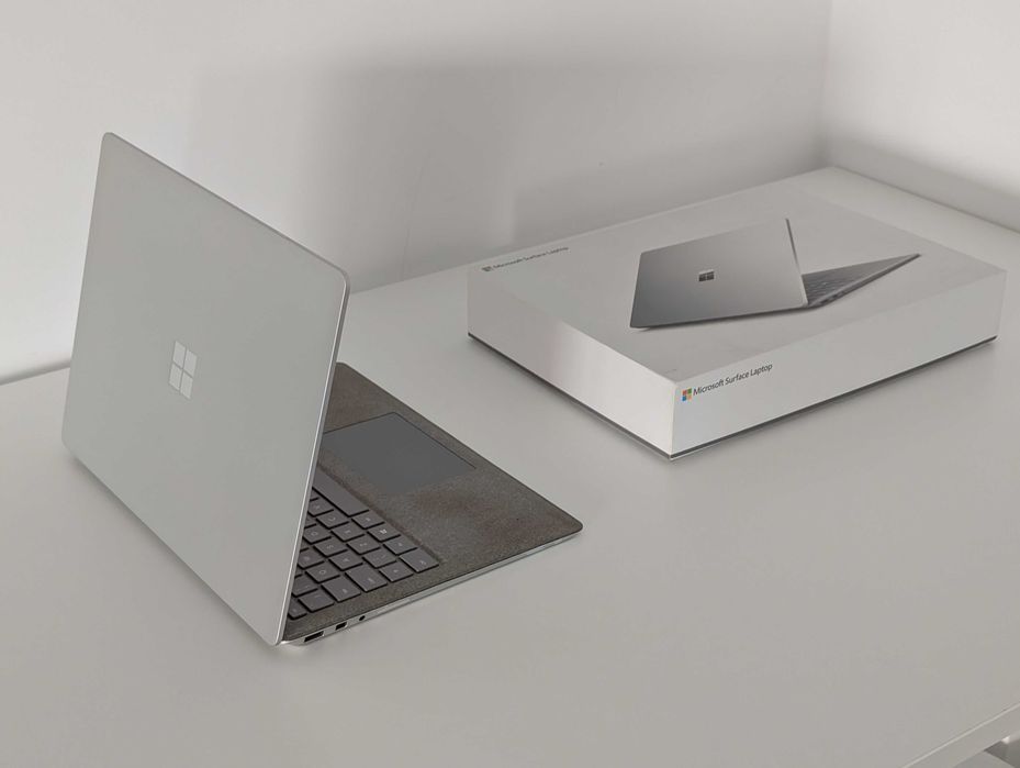 Microsoft Surface Laptop 2, 13"