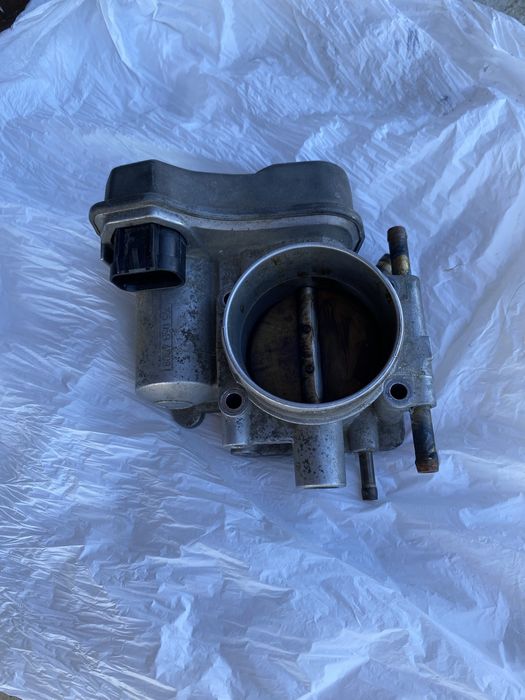 Clapeta acceleratie opel astra h 1.8 benzina 2005