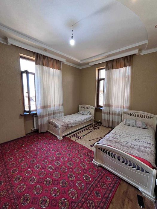 Продается:  Участок
в Алмазарском районе (Ахунбабаева) ER