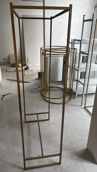 Рейл вешалки и полка