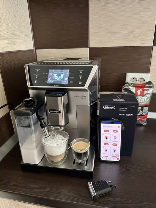DeLonghi  Pima Donna  Class  espressor expresor cafea cappccino latte macchiato  19 bar wifi aplicatie