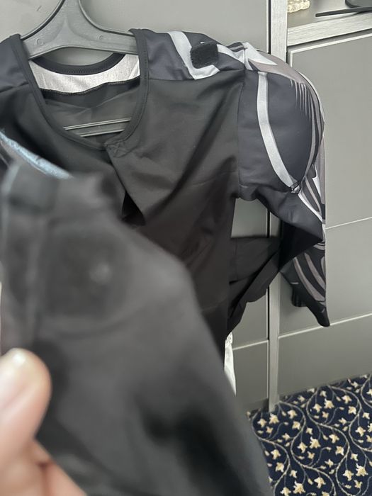 Костюмы  супергероевдля мальчиков б/у