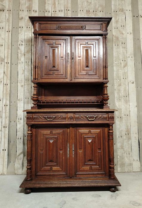 Credent /Bufet vechi din lemn masiv de stejar /Dulap/Vitrina