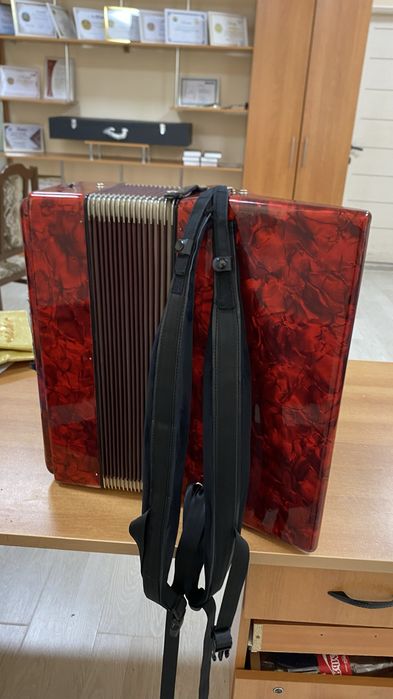 Аккардеон.      .